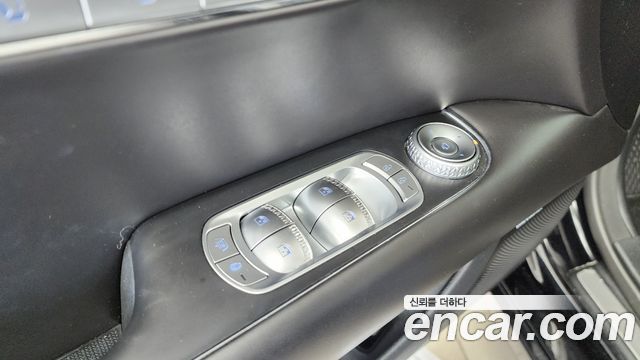 Genesis G90 2022 — photo 31