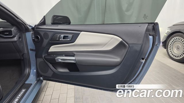 Ford Mustang 2024 — photo 15