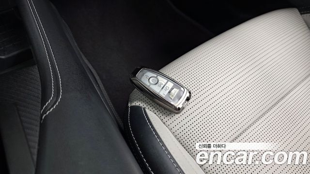 Ford Mustang 2024 — photo 27