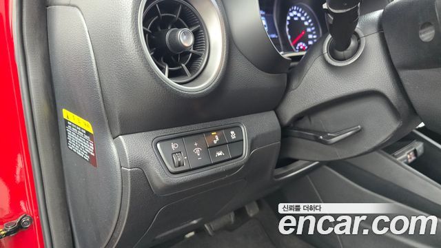 Kia K3 2019 — photo 22