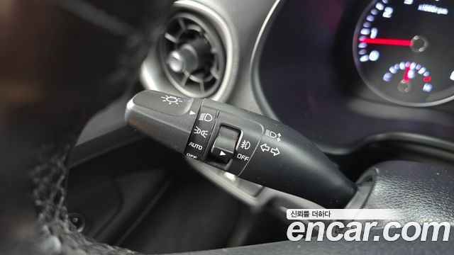 Kia K3 2019 — photo 24