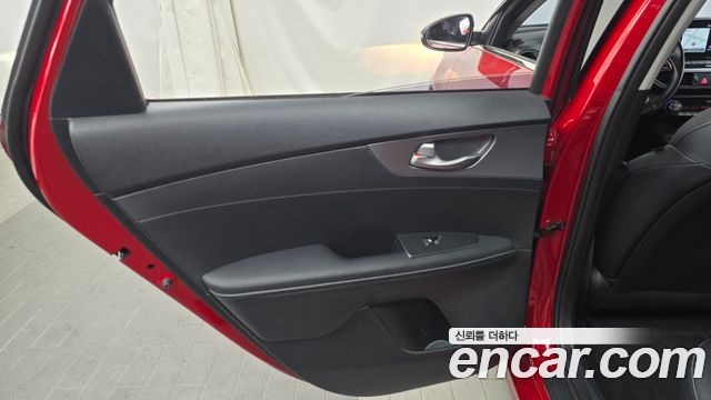Kia K3 2019 — photo 15