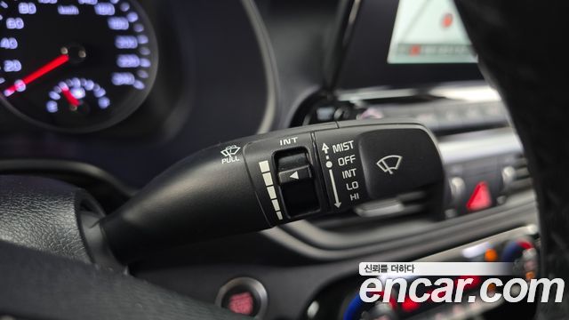 Kia K3 2019 — photo 28