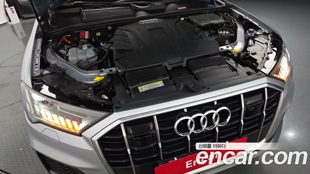 Audi Q7 2021 — photo 6