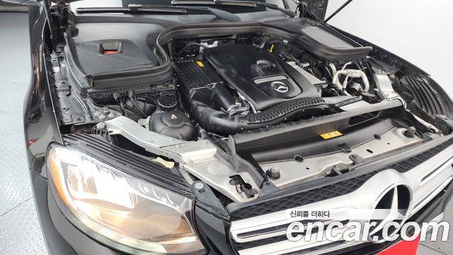 Mercedes-Benz GLC-Class 2019 — photo 6