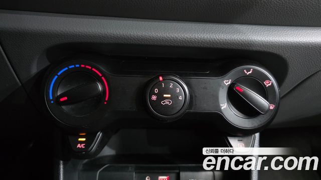 Kia morning 2017 — photo 17