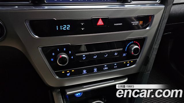 Hyundai Sonata 2017 — photo 24