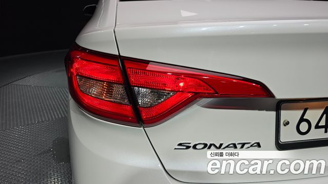 Hyundai Sonata 2017 — photo 9