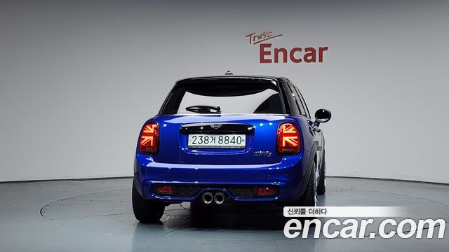 Mini Cooper 2020 — photo 4