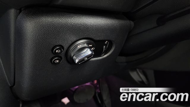 Mini Cooper 2020 — photo 22