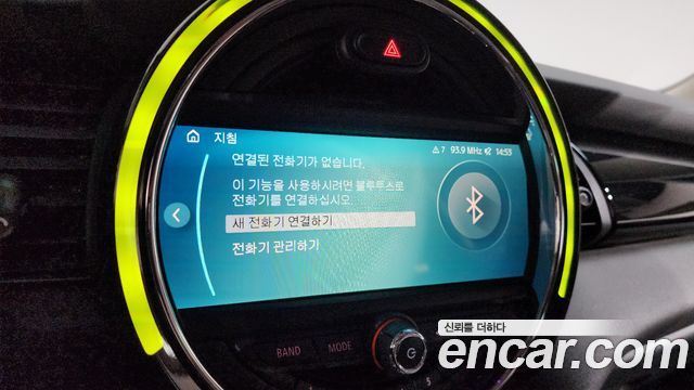 Mini Cooper 2020 — photo 30