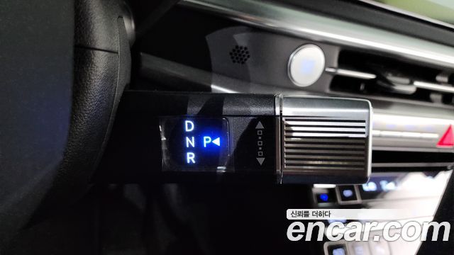 Hyundai Grandeur 2025 — photo 9