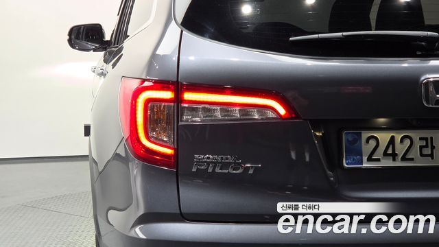 Honda Pilot 2019 — photo 9
