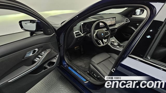 BMW 3-Series 2025 — photo 17