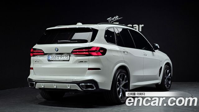 BMW X5 2025 — photo 2