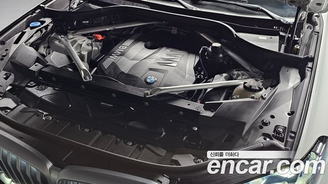 BMW X5 2025 — photo 6