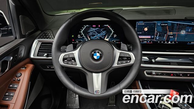 BMW X5 2025 — photo 19
