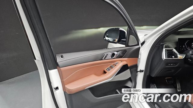 BMW X5 2025 — photo 14