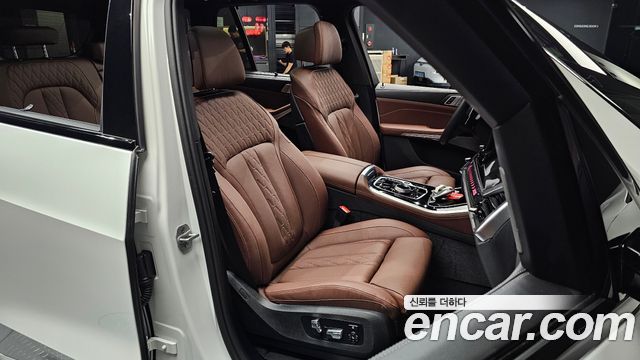 BMW X5 2025 — photo 16