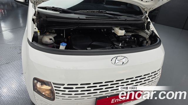 Hyundai Staria 2022 — photo 6