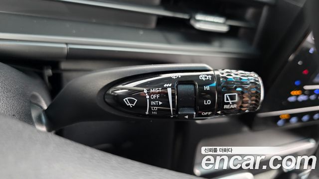 Hyundai Staria 2022 — photo 28