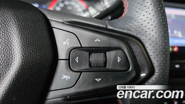 ChevroletGMDaewoo Trailblazer 2022 — photo 25