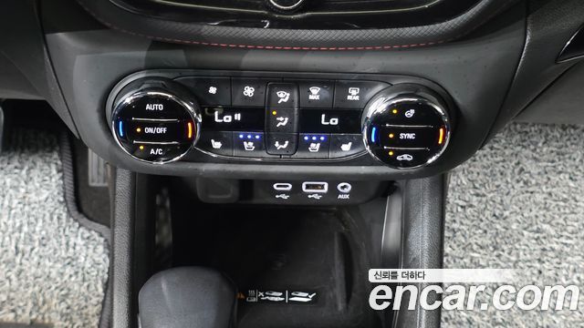 ChevroletGMDaewoo Trailblazer 2022 — photo 29