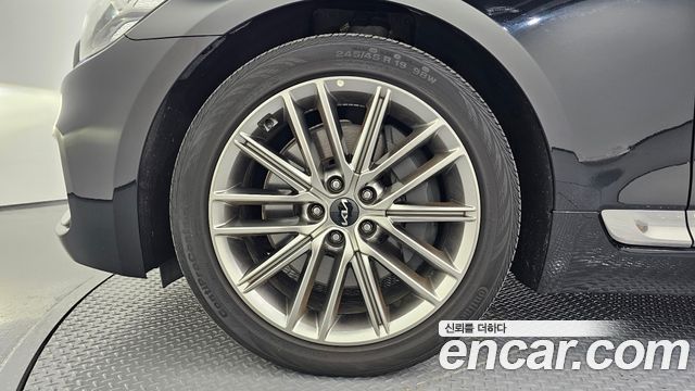 Kia K9 2020 — photo 5