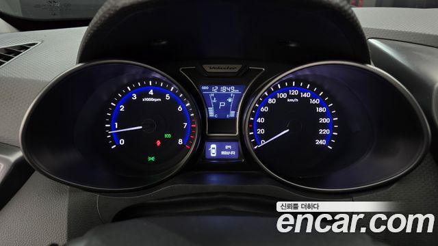Hyundai Veloster 2014 — photo 11