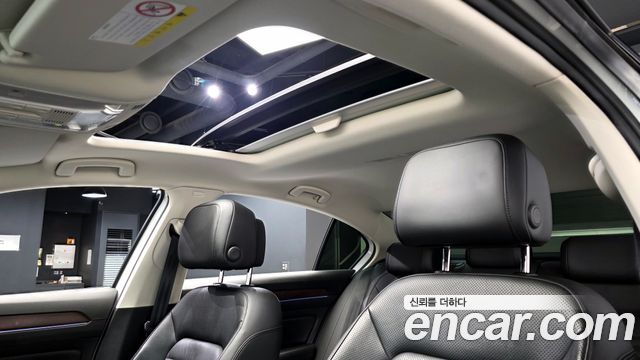 Volkswagen Passat 2018 — photo 26