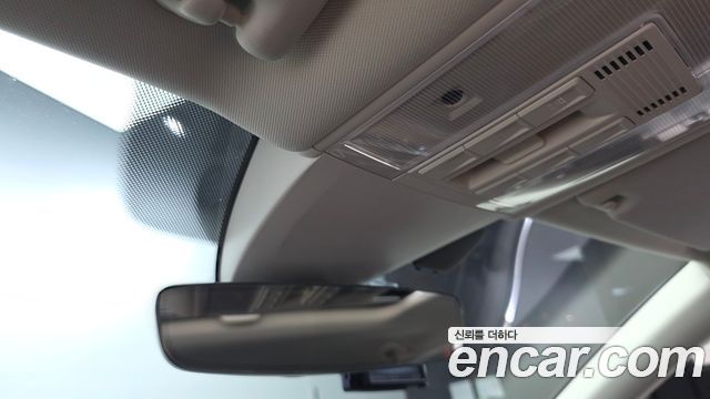 Volkswagen Passat 2018 — photo 29