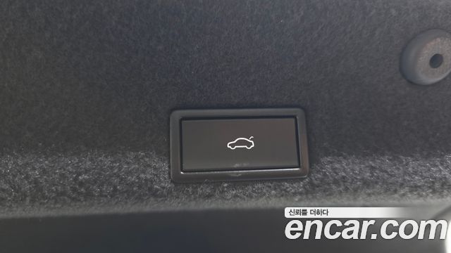 Volkswagen Passat 2018 — photo 34