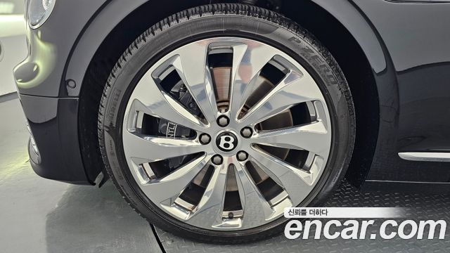 Bentley Flying Spur 2022 — photo 5