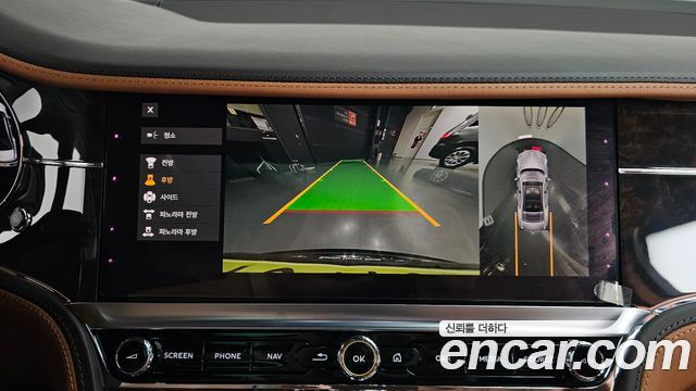 Bentley Flying Spur 2022 — photo 21