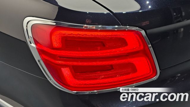 Bentley Flying Spur 2022 — photo 9