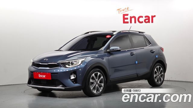 Kia Stonic 2018 — photo 1