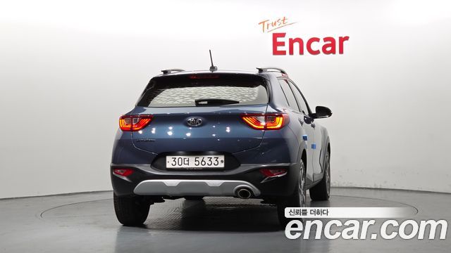 Kia Stonic 2018 — photo 4