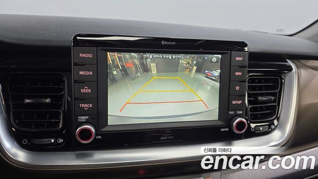 Kia Stonic 2018 — photo 17