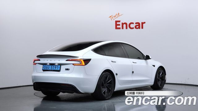 Tesla Model 3 2024 — photo 2