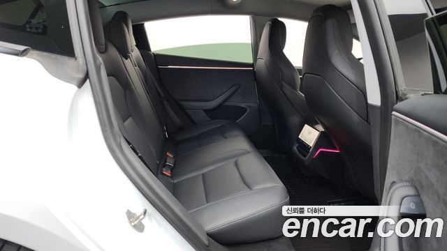 Tesla Model 3 2024 — photo 17