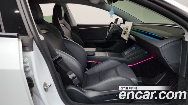 Tesla Model 3 2024 — photo 16