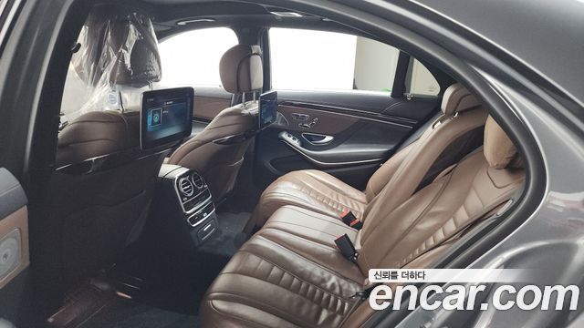 Mercedes-Benz S-Class 2020 — photo 17