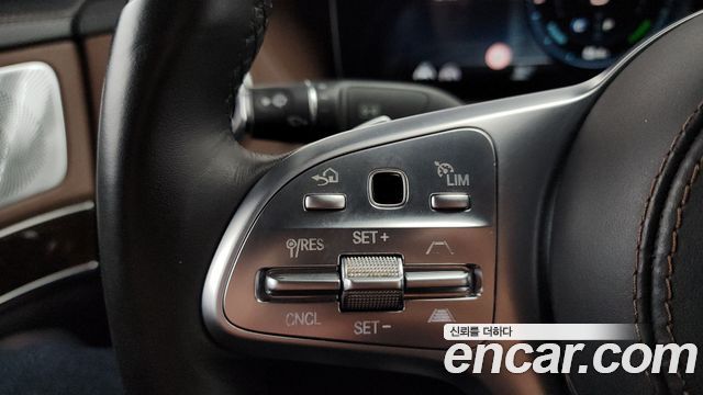 Mercedes-Benz S-Class 2020 — photo 22