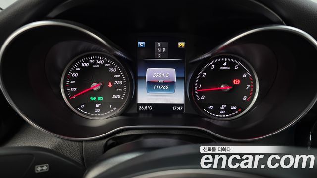 Mercedes-Benz C-Class 2018 — photo 8