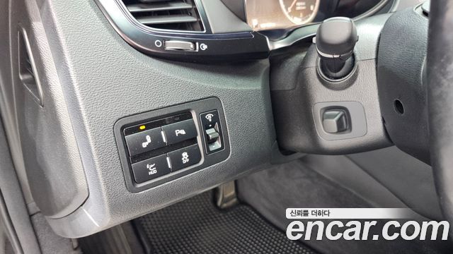 Kia K9 2013 — photo 16