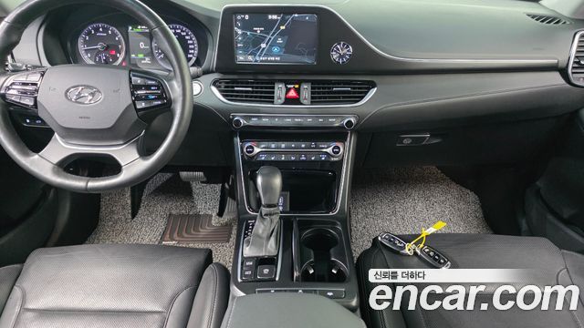 Hyundai Grandeur 2019 — photo 15