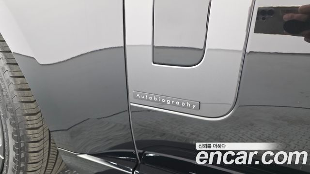 Land Rover Range Rover 2025 — photo 20