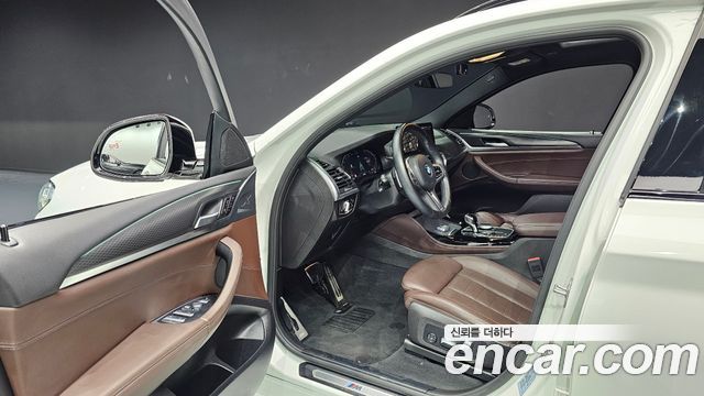 BMW X4 2022 — photo 8