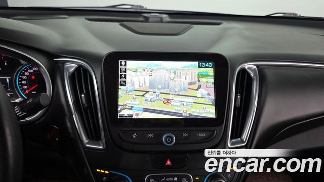 Chevrolet Korea Malibu 2017 — photo 14