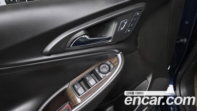 Chevrolet Korea Malibu 2017 — photo 18
